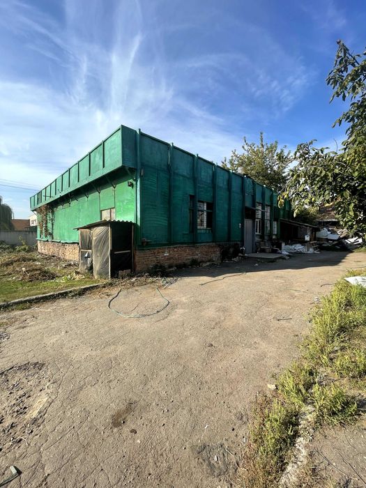 Комплекс виробничих приміщень (завод) в місті Умань Черкаської області