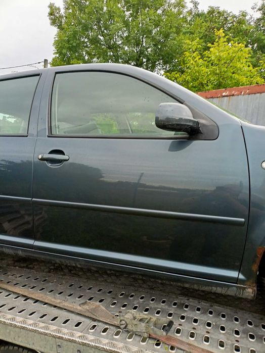 vw golf 4 bora wersja 5 drzwi LC7V