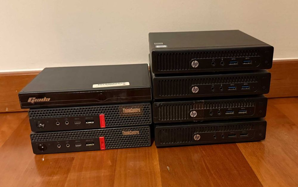 Computador Thin Client Lenovo ThinkCentre M720q i3 8 Gen 8GB RAM 256GB