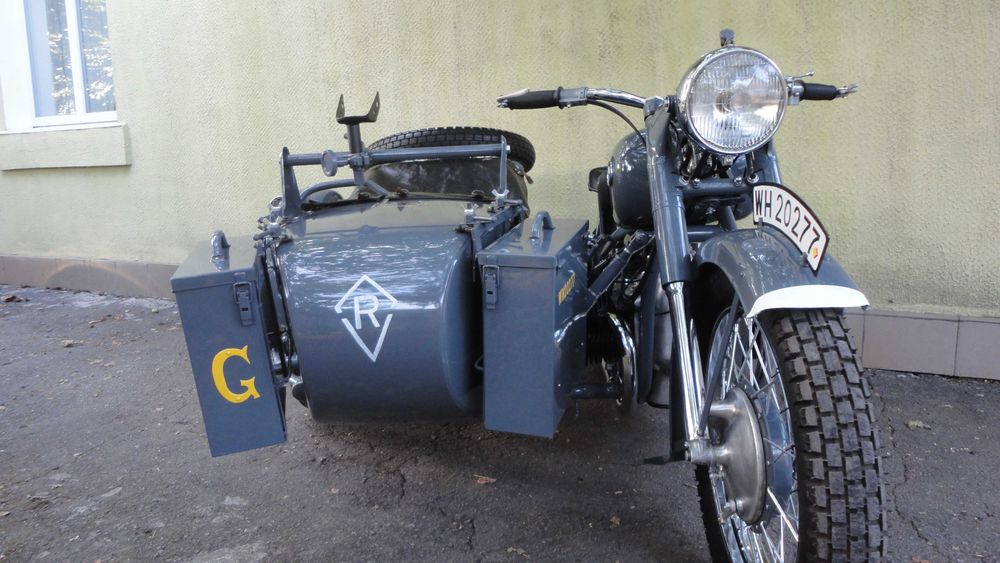 Мотоцикл М-72 1953 год.