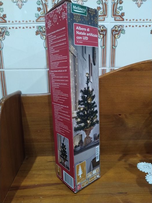 Árvore de Natal com LED's casa quarto apartamento vivenda escritório.