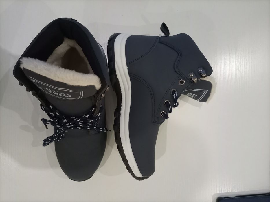 Сірі зимові ботінкі на міху 23 см устілка на 36 розмір