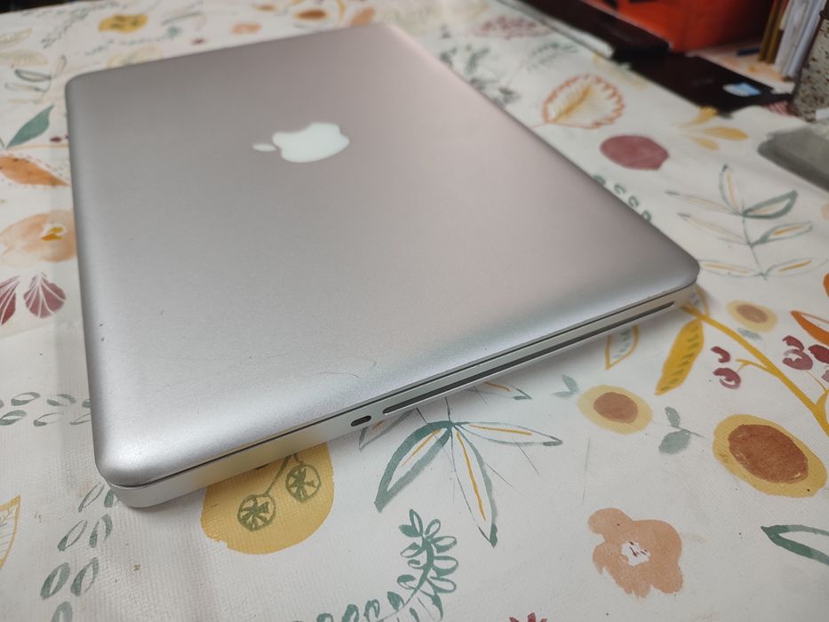 MacBook Pro Intel Core I5