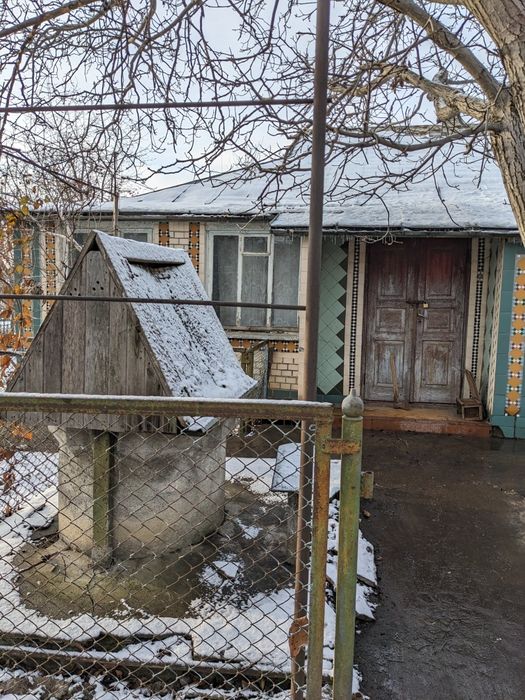 Продам будинок 12м*12м.