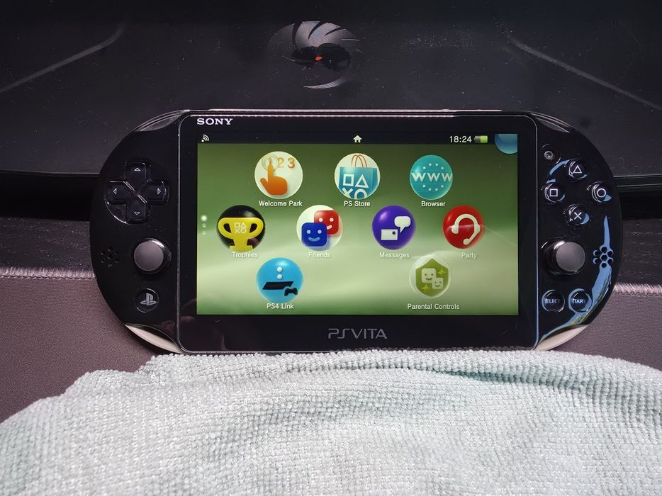 Playstation Vita slim