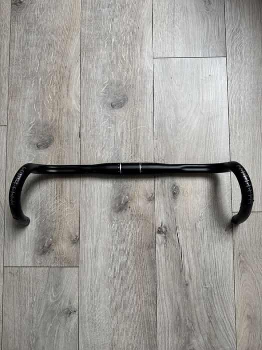 Kierownica gravel bikepacking Focus JD RA85 44cm flara