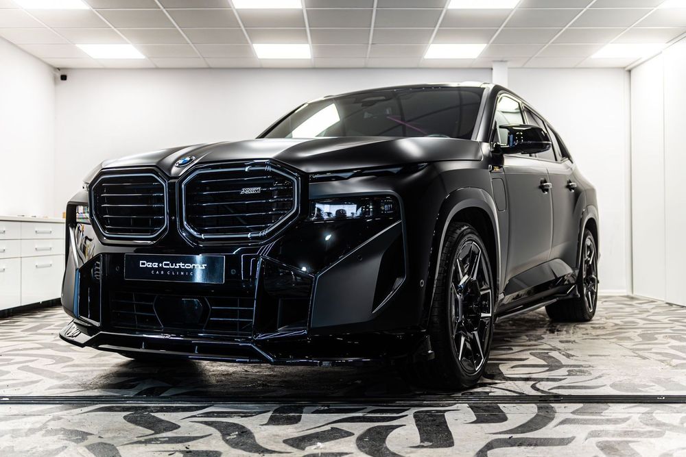 BMW XM