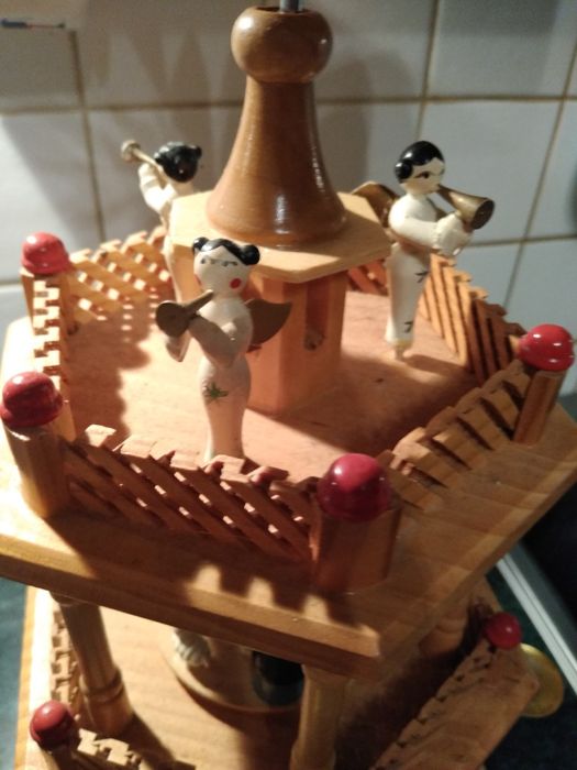 Piramida świąteczna Bożonarodzeniowa wys.43 cm