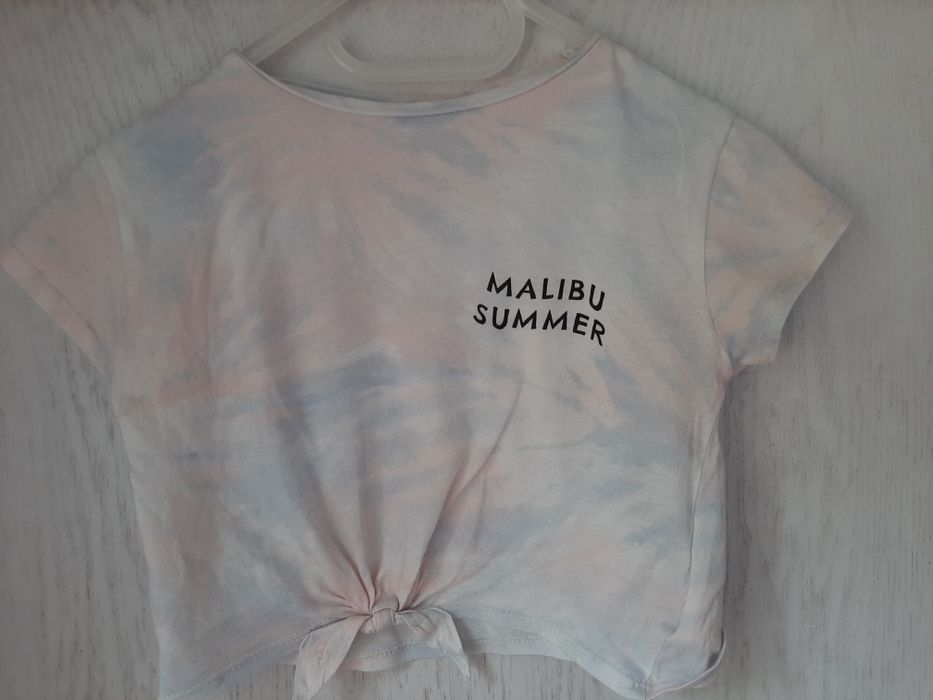 Komplet dla dziewczynki rozm. 122  spodenki koszulki