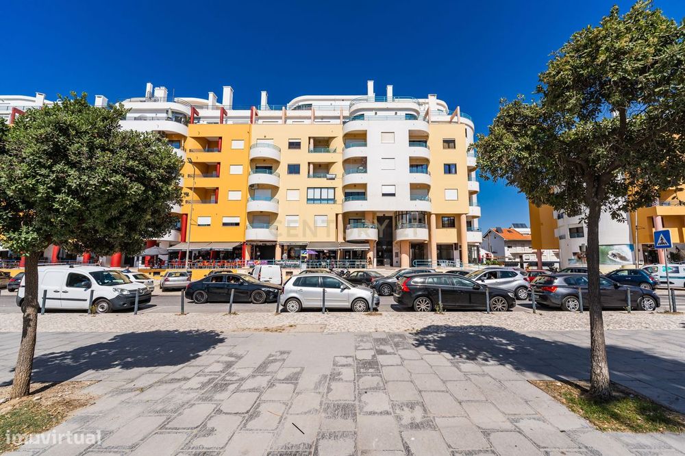 T2 para Arrendamento | 2 Varandas junto ao Mar e às Praias da Costa da