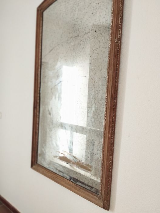 Espelho de castelo antigo