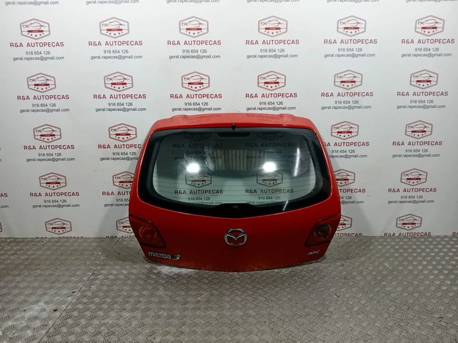 Tampa da Mala Mazda 3 ( BK )