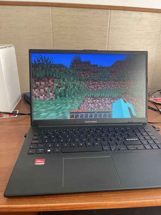 Asus vivobook go 15