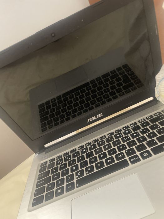 Asus i5 258 isd