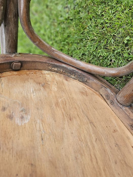 Oryginalne krzesło Thonet do renowacji