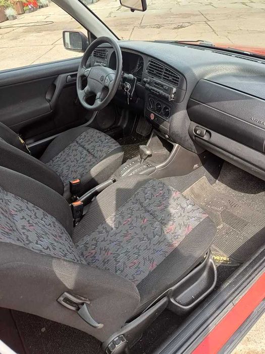 VW Golf III 1,8E  1996r automat Części