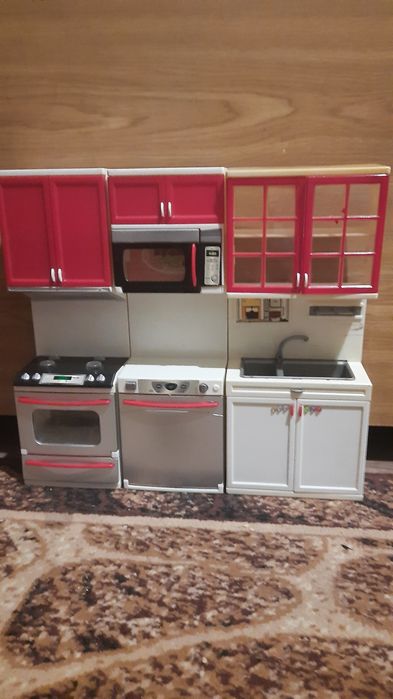 Кухня детская игрушечная музыкальная.