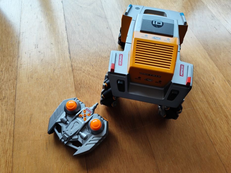 Gipe todo terreno telecomandade