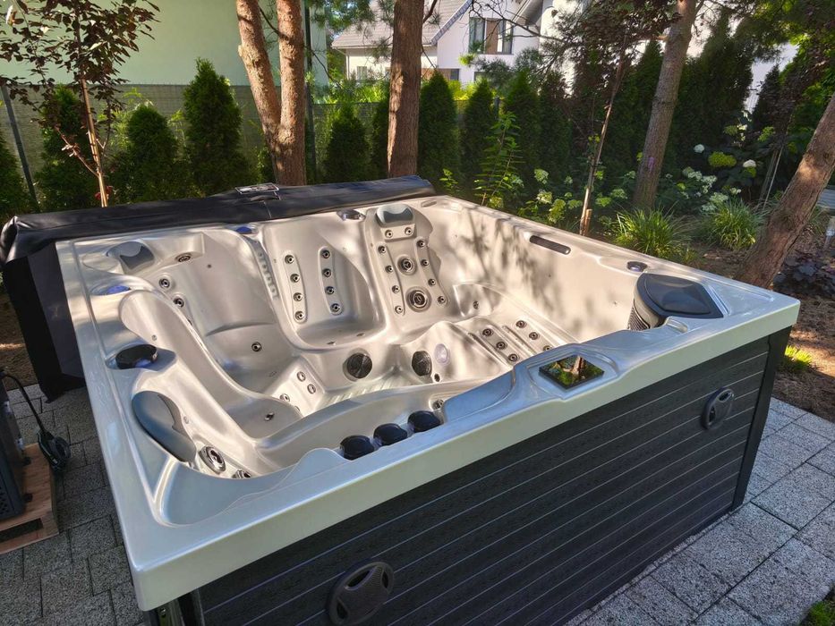 Jacuzzi ogrodowe 5 os. 106 dysz OD RĘKI | Balboa SpaTouch 3 + aplikacja | 5 pomp | dostawa w cenie | gwarancja 2 lata