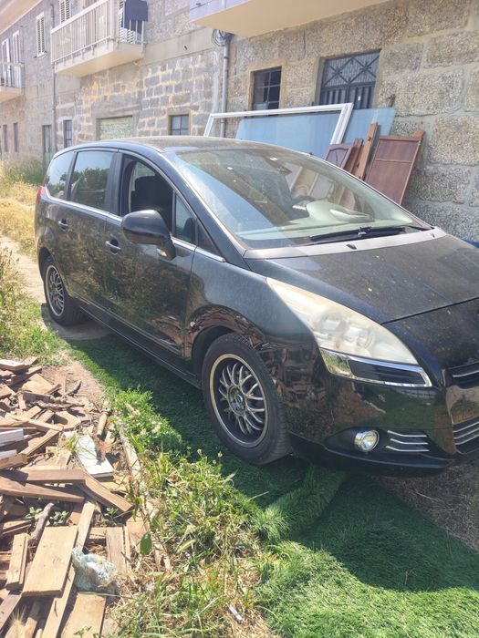 Vendo peugeot 5008