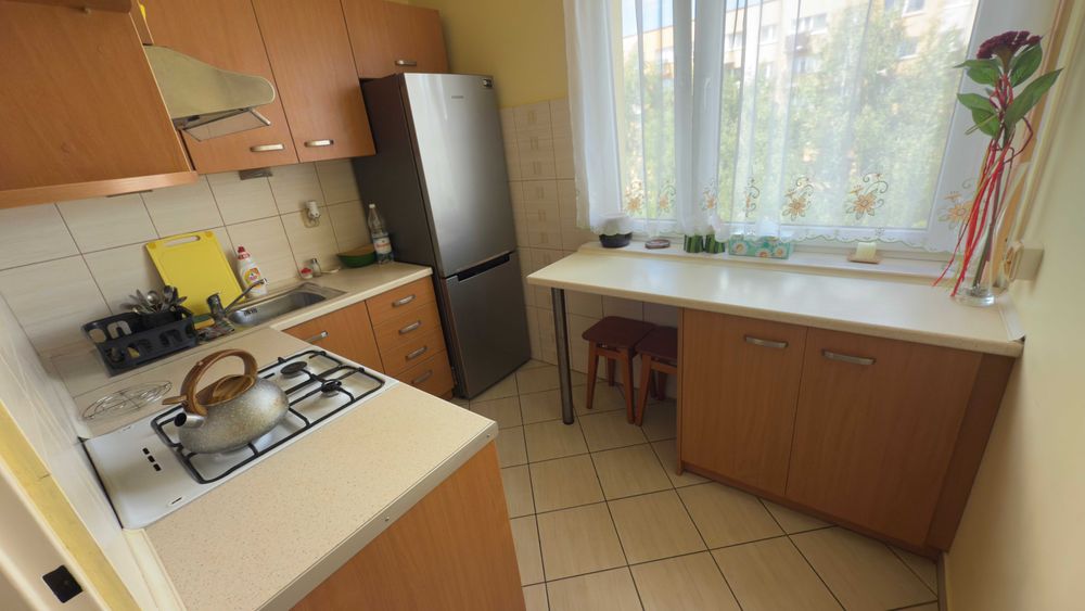 Wynajme ustawne mieszkanie 3-pokojowe Osiedle Świętokrzyskie - Widok 6