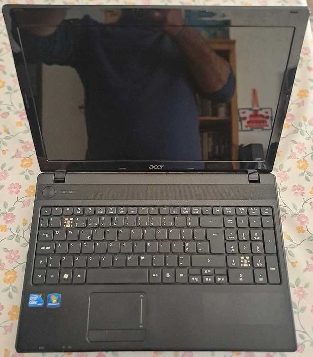 Portatil Acer Aspire 5742