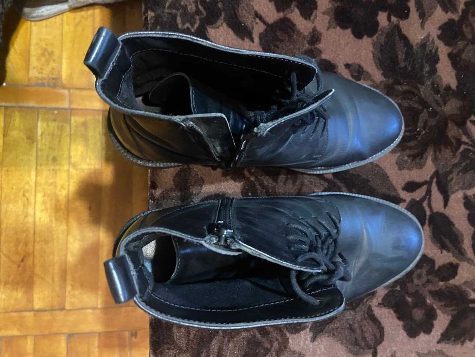 жіночі полусапоги р. 42, б/у