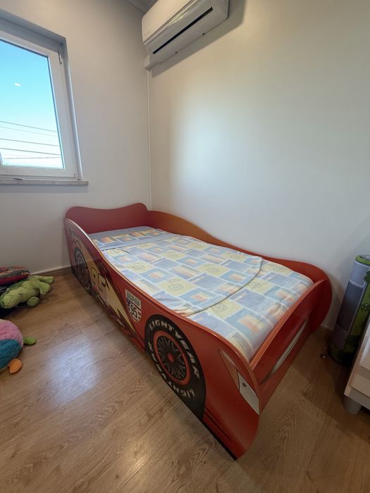 Cama modelo carro