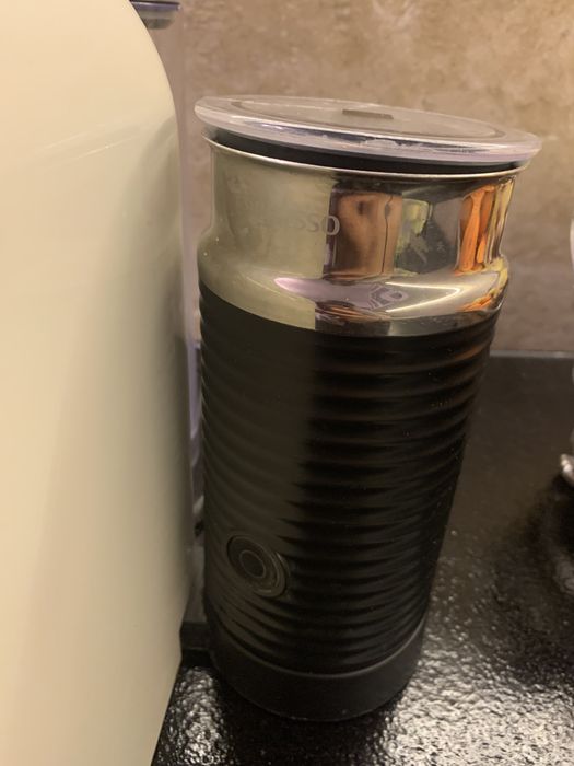 Ekspres KRUPS Nespresso UMilk XN260