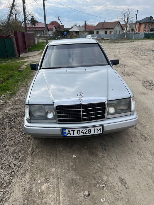 Продам мерседес 124