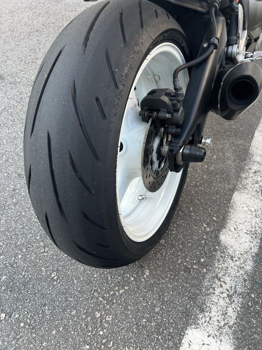 Honda CBR 1000rr Fireblade - 2008 - poucos km