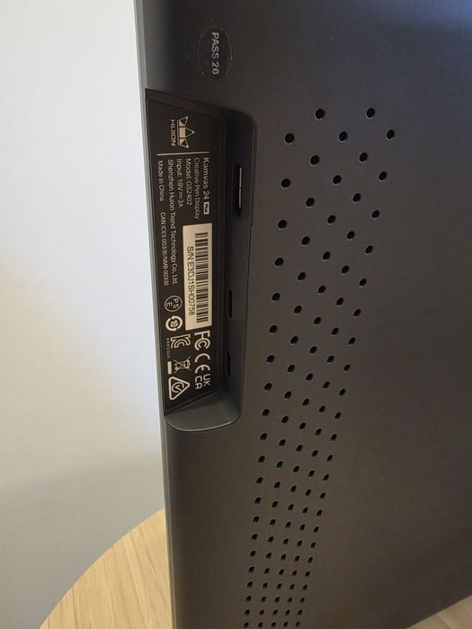 Display desenho Huion Kamvas 24 Plus  com teclado - Garantia