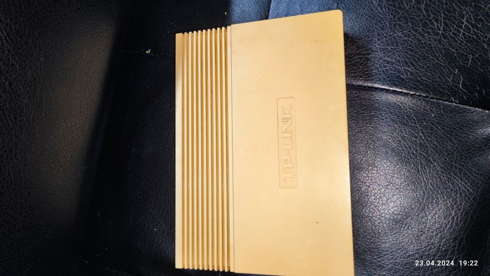 Комутатор некерований TP-Link TL-SF1016D