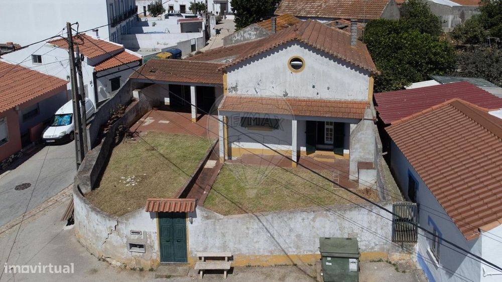 Moradia T2 para venda