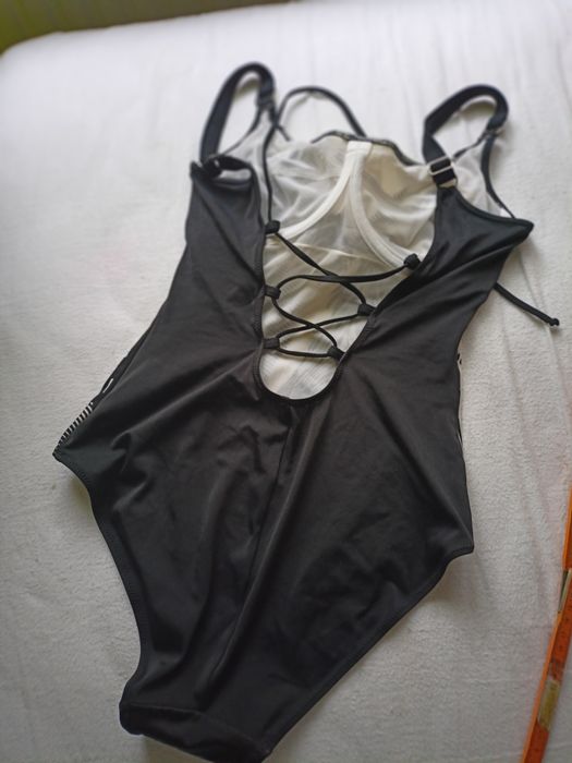 Kostium strój kąpielowy S M 36 38 stanik fiszbiny 75 E