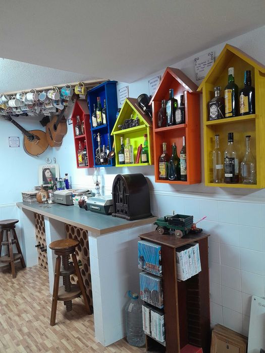 Moradia com comercio e habitação