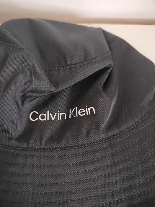 NOWY damski kapelusz Calvin Klein S/M