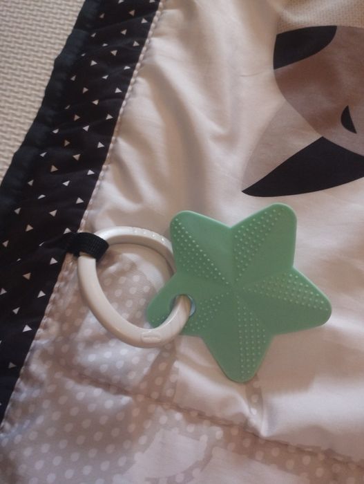 Mata edukacyjna Tiny Love