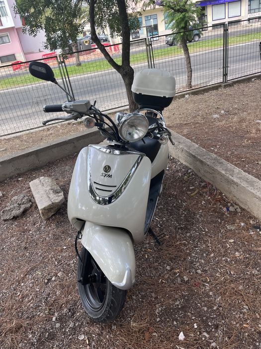 Scooter SYM 125