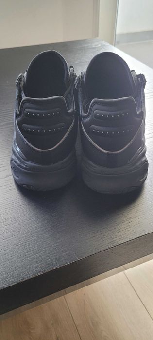 Buty Adidas Niteball S24140