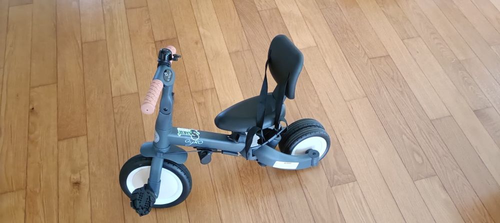 Olmitos triciclo Gyro - valor em novo 100€