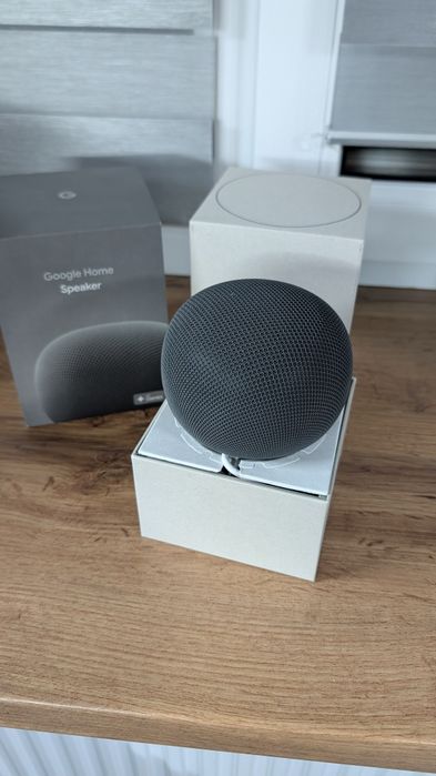 Google Home speaker умная колонка с Gemini