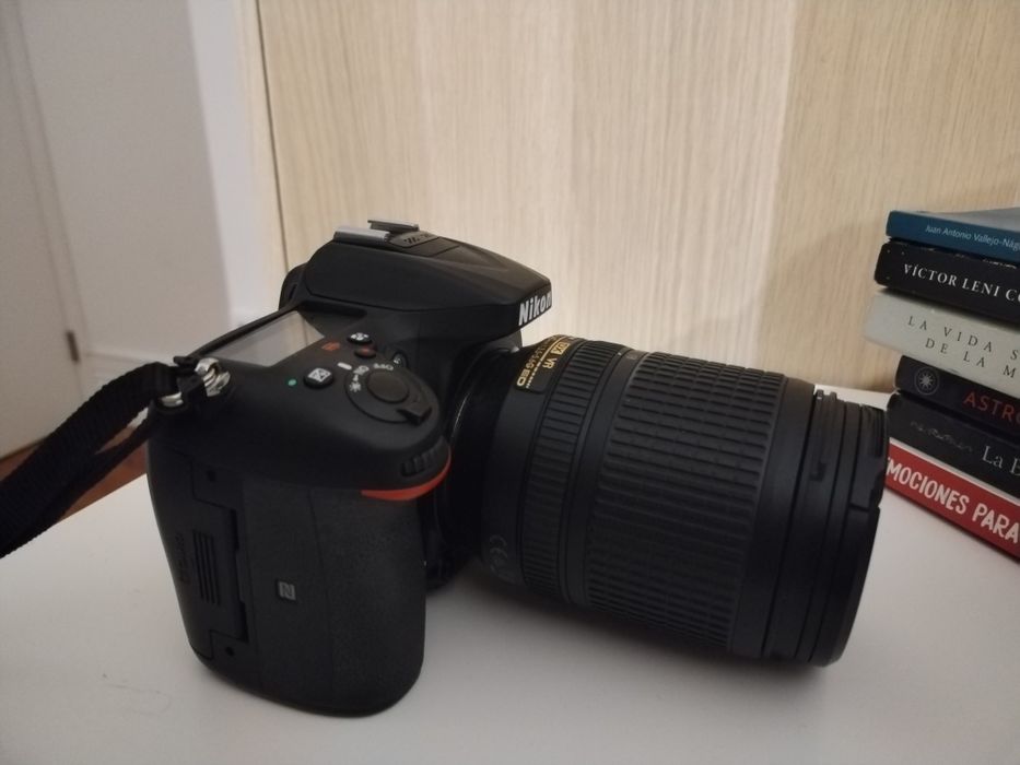 Cámara Professional D7200