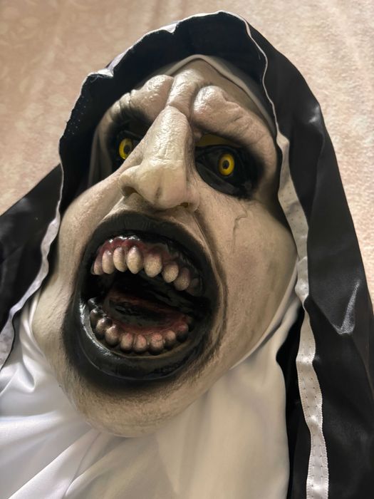Máscara Freira Halloween nova