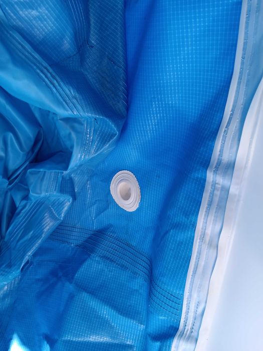 Piscina circular Jilong com 2074 litros