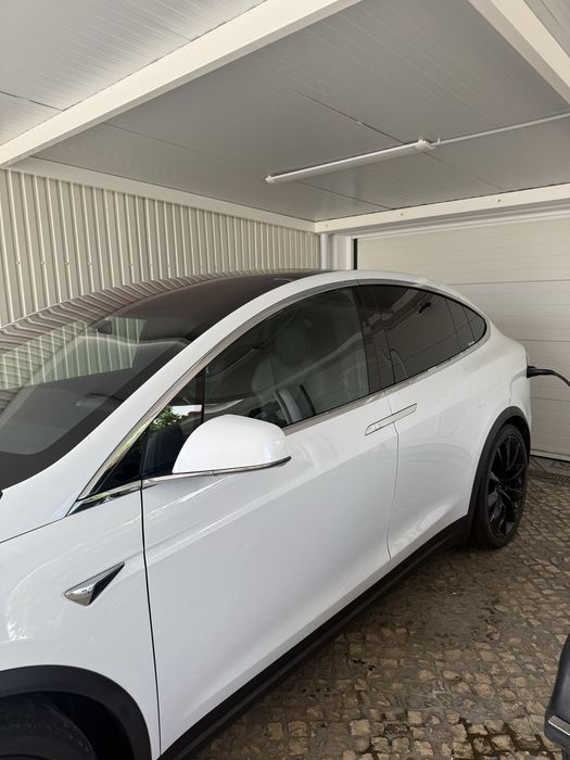 Tesla mode x  ludicrous 815