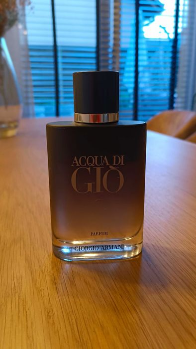 Acqua Di Gio Parfum, wersja po 2024 z magnetycznym korkiem