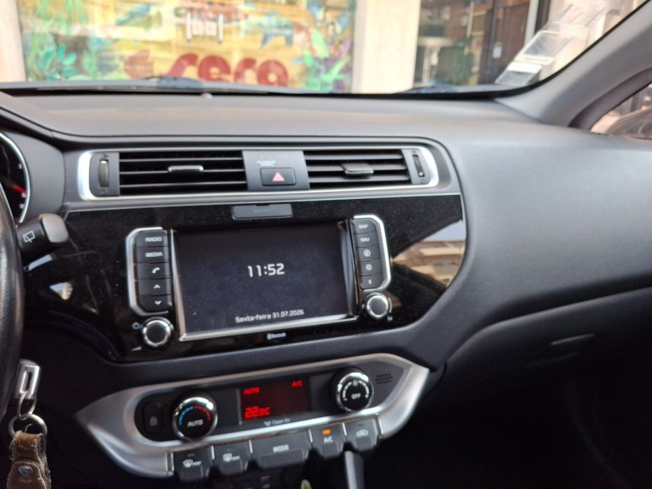 Vende-se Kia Rio 1.2 84cv