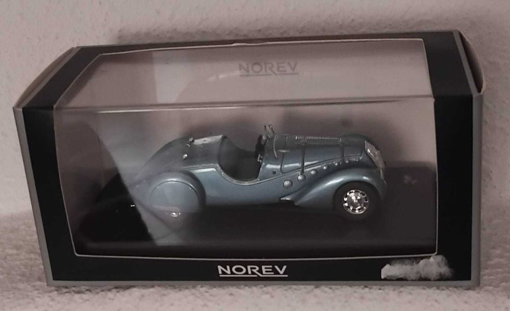 Peugeot 302 Darl`Mat. 1-43. NOREV. 50€. Novo.  Vendo miniaturas da minha coleção.