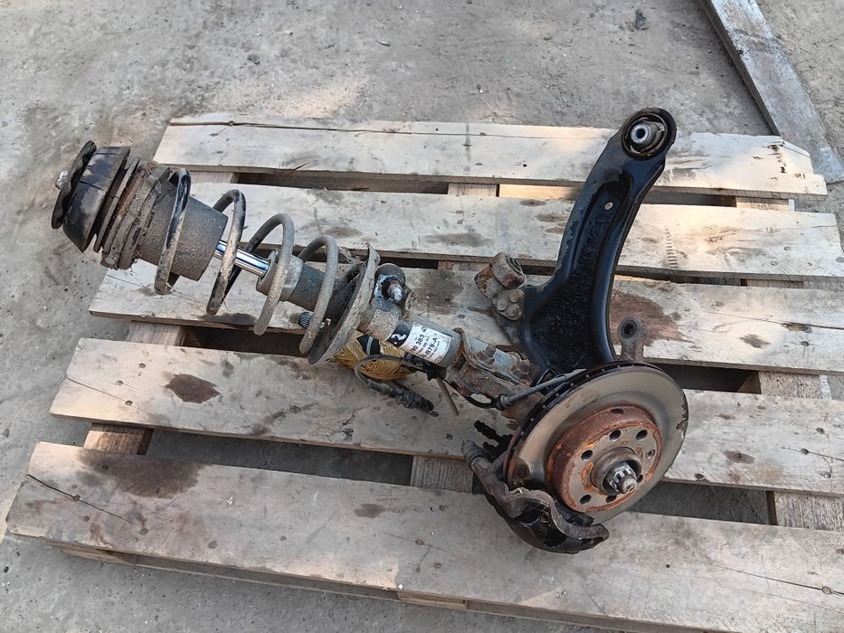 Opel corsa C 1.2 16v zwrotnica amortyzator półoś wahacz lewy lewa